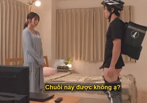 "Anh yêu~ quần áo nhỏ quá... ngực em hở mất rồi..." "Ôi, nhiều nước quá~ Em sắp xuất tinh rồi..." Bạn gái ngực khủng xinh đẹp bị quan hệ nhiều tư thế mà không dùng bao cao su tại nhà...